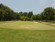 Yay Dagon Taung Golf Club - Green